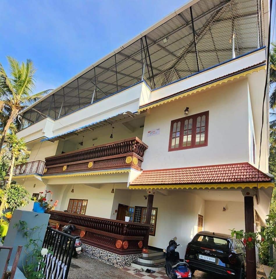 Pkn Homestay Thekkady Kumily Экстерьер фото