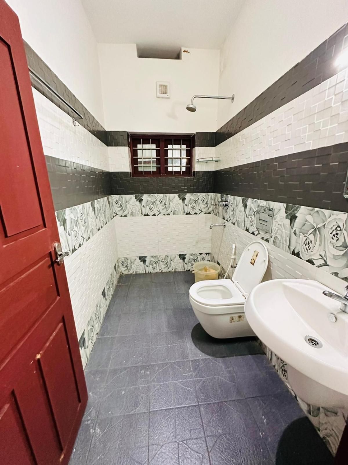Pkn Homestay Thekkady Kumily Экстерьер фото